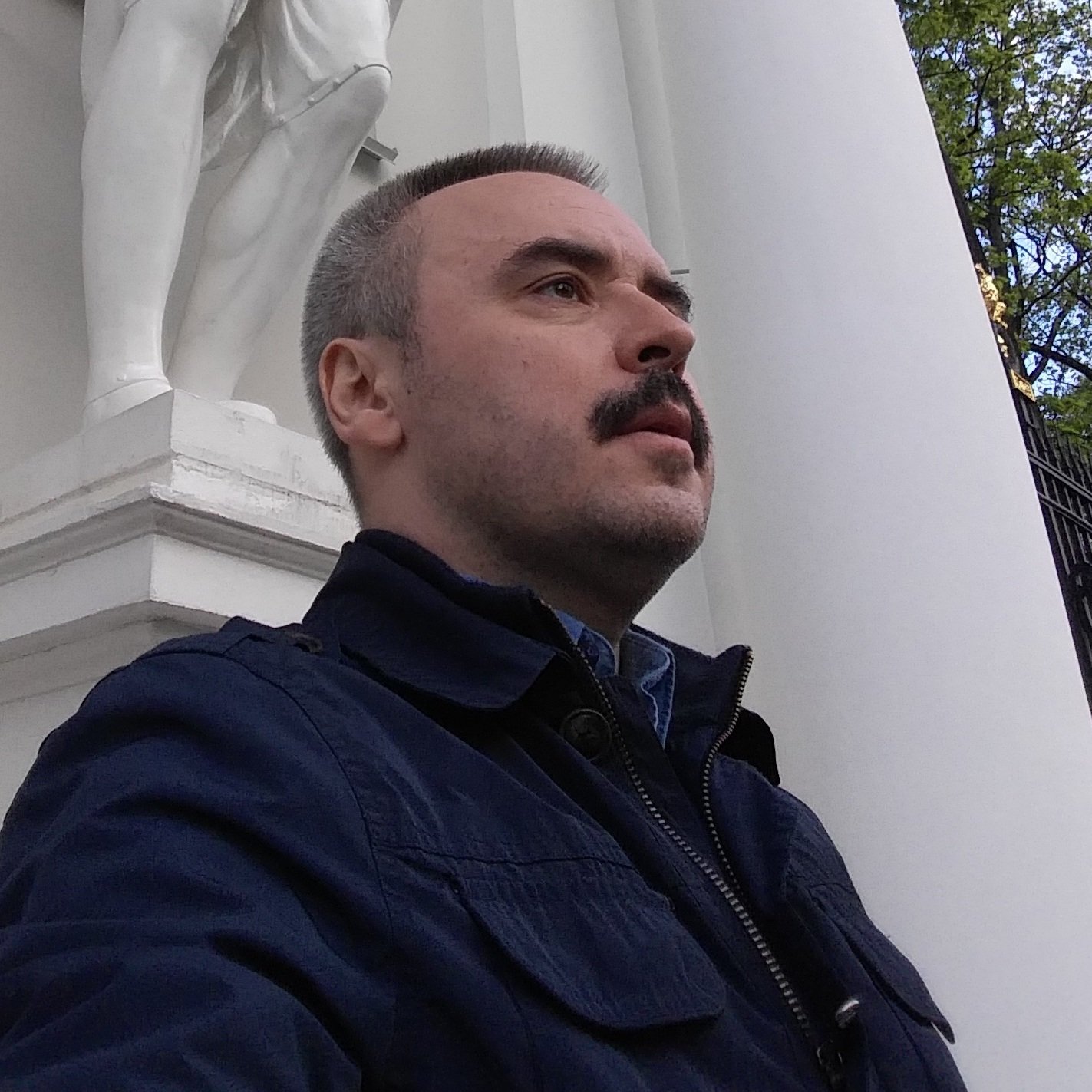 Дмитрий Николаев