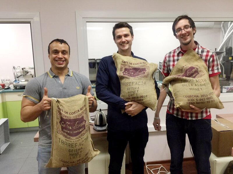 Себя показать и на других посмотреть. Torrefacto на Russian Barista Days Себя показать и на других посмотреть. Torrefacto на Russian Barista Days