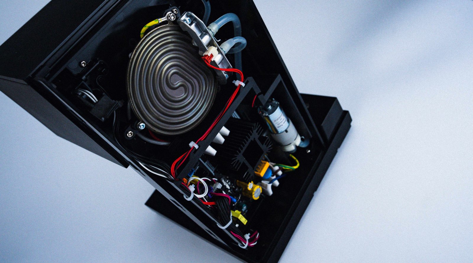 Fellow Aiden. Минимализм для кофейных максималистов