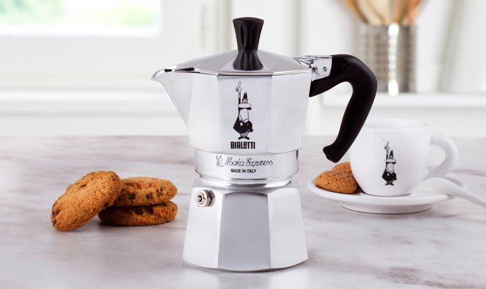 Кофеварка Bialetti Moka Express Кофеварка Bialetti Moka Express
