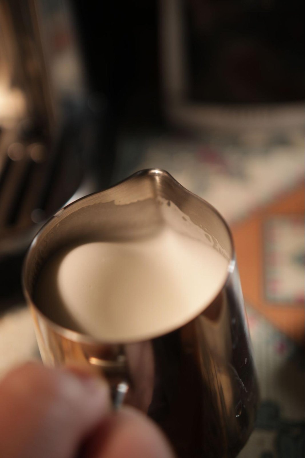 Домашний бариста 2026: как перестать ходить в кофейни и начать варить эспрессо дома дешевле, чем в кофейне