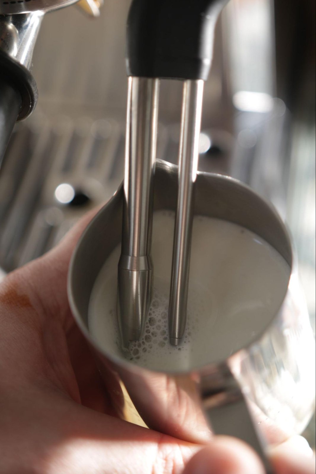 Домашний бариста 2026: как перестать ходить в кофейни и начать варить эспрессо дома дешевле, чем в кофейне