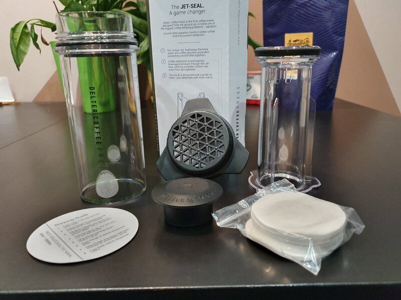 Delter Coffee Press — новая кофеварка из Австралии Delter Coffee Press — новая кофеварка из Австралии
