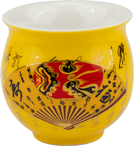 Чашка с двойными стенками свежеобжаренный кофе