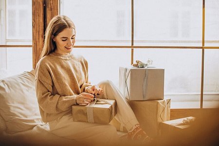 Подарочные наборы: свежий кофе, ароматный чай и щепотка праздника