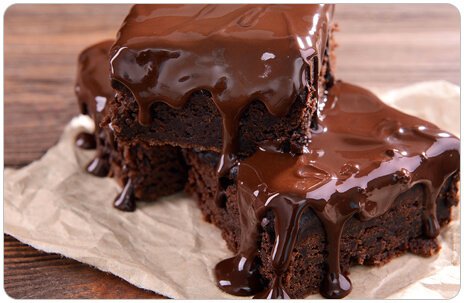 Изображение для рецепта - Пирог с шоколадной глазурью