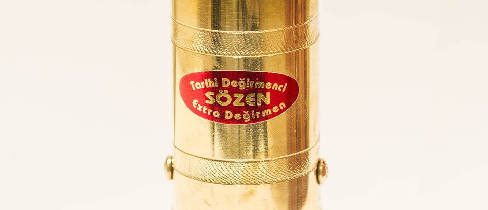 Обзор ручной кофемолки для турки Sozen